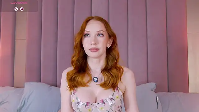 Snapshot of MayaSolar chatting on 7, 11, 2025 MayaSolar online show from 7, 11, 2025