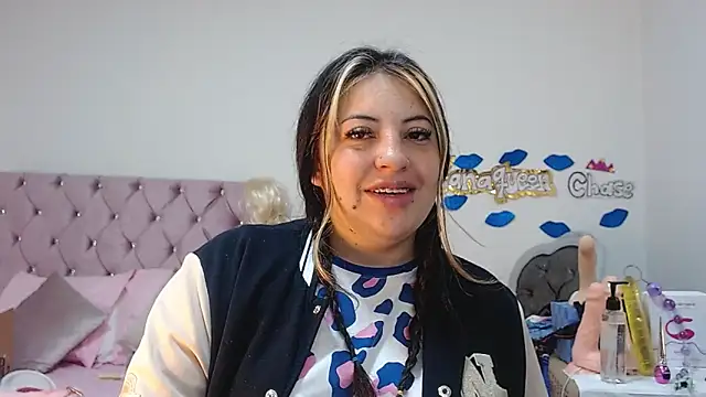 Snapshot of lanaqueen699 chatting on 11, 1, 2025 lanaqueen699 online show from 11, 1, 2025
