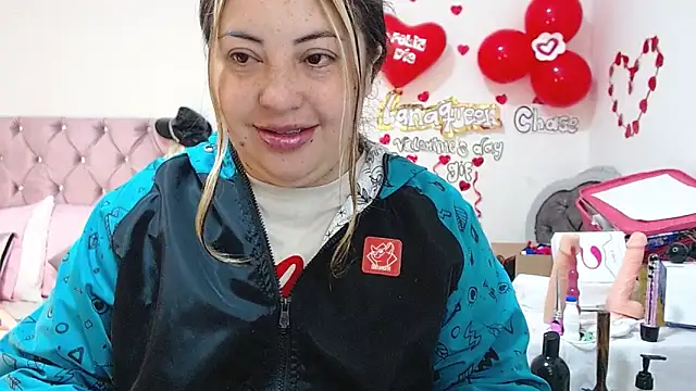 Snapshot of lanaqueen699 chatting on 27, 2, 2025 lanaqueen699 online show from 27, 2, 2025
