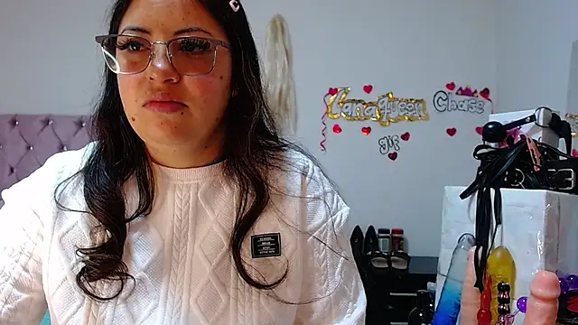 Snapshot of lanaqueen699 chatting on 1, 10, 2025 lanaqueen699 online show from 1, 10, 2025