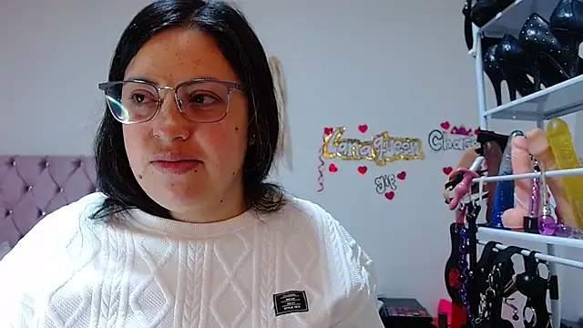 Snapshot of lanaqueen699 chatting on 6, 10, 2025 lanaqueen699 online show from 6, 10, 2025