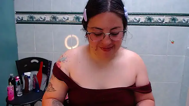 lanaqueen699 online show from 10, 11, 2025