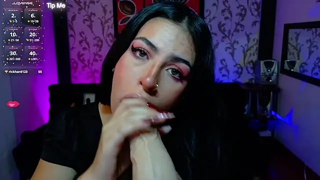 Snapshot of Hi_Marceline chatting on 24, 6, 2026 Hi Marceline online show from 24, 6, 2026