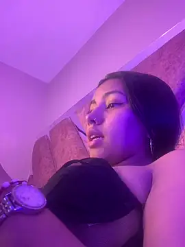 Larabrooks online show from 15, 9, 2025