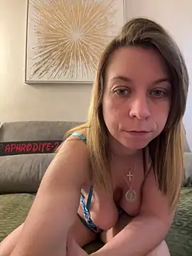 Snapshot of Aphrodite-22 chatting on 8, 12, 2024 Aphrodite-22 online show from 8, 12, 2024