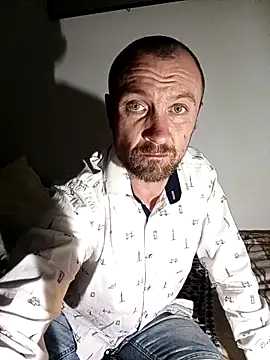 Snapshot of Diabel86 chatting on 11, 9, 2025 Diabel86 online show from 11, 9, 2025