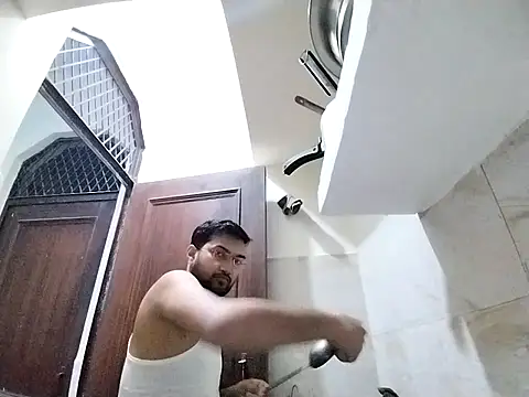 Snapshot of bigvorn6 chatting on 15, 4, 2026 bigvorn6 online show from 15, 4, 2026