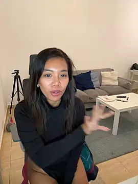 Snapshot of NaughtyMe chatting on 8, 12, 2024 NaughtyMe online show from 8, 12, 2024