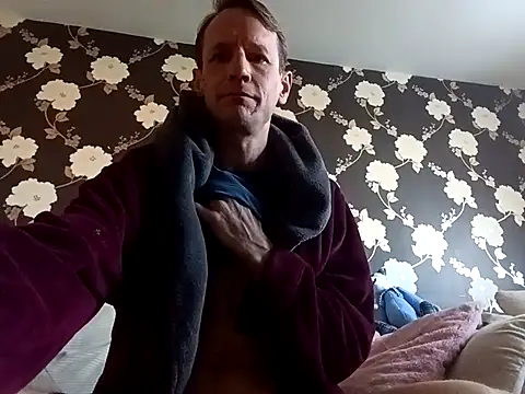 outdoorfun22 online show from 8, 4, 2026