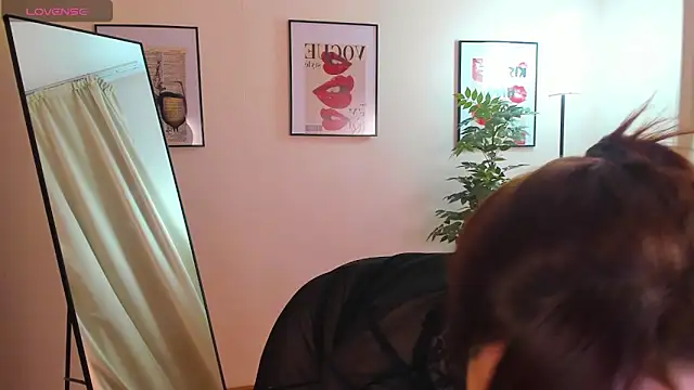 VanessaSmuth online show from 19, 9, 2025