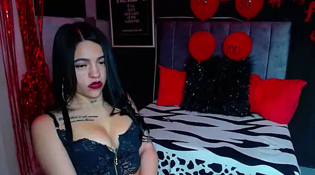 Violettasquirt online show from 6, 3, 2025