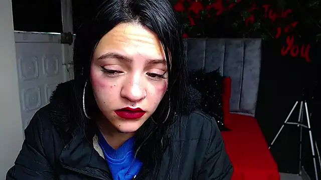 Snapshot of Violettasquirt chatting on 14, 5, 2026 Violettasquirt online show from 14, 5, 2026