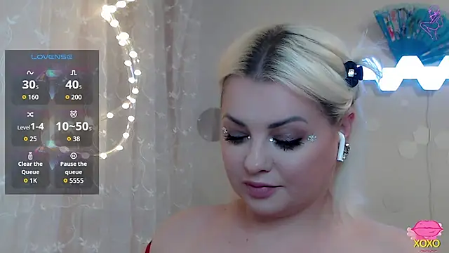 Snapshot of JewellKiss7 chatting on 29, 11, 2025 JewellKiss7 online show from 29, 11, 2025