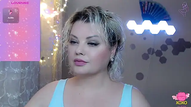 JewellKiss7 online show from 3, 4, 2026