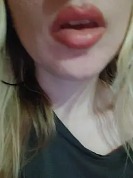 Linda 999 online show from 12, 3, 2025