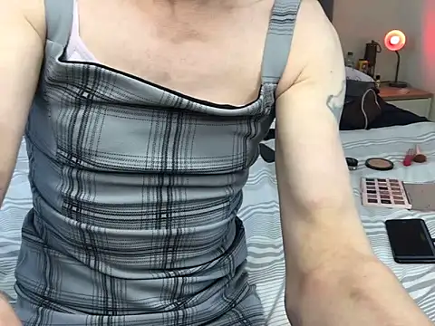 lolaisagoodtime online show from 26, 2, 2025