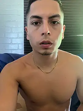 Snapshot of SAMUEL_OBRIAN chatting on 28, 1, 2025 SAMUEL OBRIAN online show from 28, 1, 2025