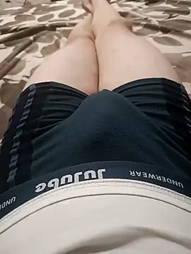 Snapshot of red_red00 chatting on 6, 2, 2025 red red00 online show from 6, 2, 2025