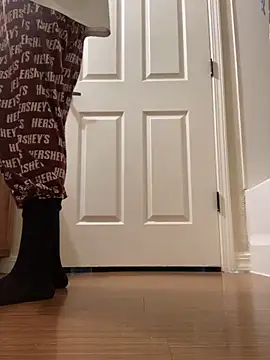 Snapshot of yfui221 chatting on 27, 10, 2025 yfui221 online show from 27, 10, 2025