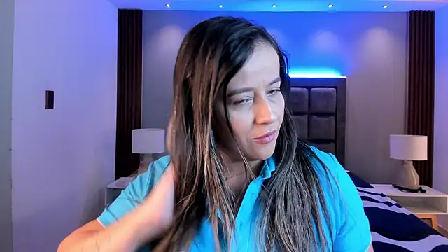 Susann Ross online show from 3, 10, 2025