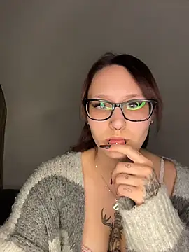 Snapshot of TheRealNyxa chatting on 15, 4, 2026 TheRealNyxa online show from 15, 4, 2026