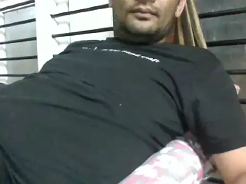 NiceBoy9099 online show from 6, 1, 2025