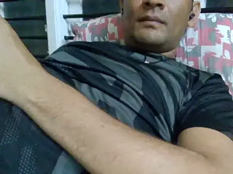 NiceBoy9099 online show from 3, 2, 2025