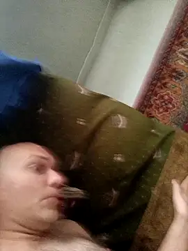 Pineapple04 online show from 31, 10, 2025