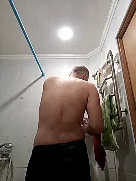 Pineapple04 online show from 14, 12, 2025