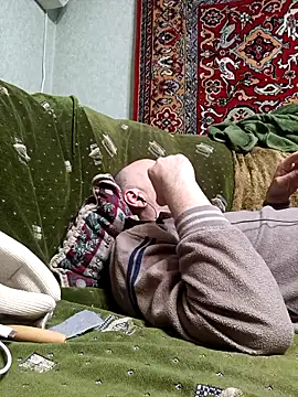 Pineapple04 online show from 12, 4, 2026