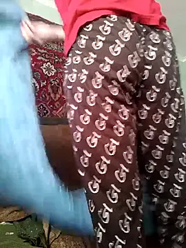 Snapshot of Pineapple04 chatting on 30, 4, 2026 Pineapple04 online show from 30, 4, 2026