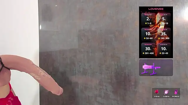 Issys milf online show from 12, 2, 2026