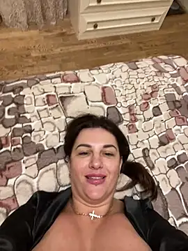 Dina0908 online show from 8, 12, 2024