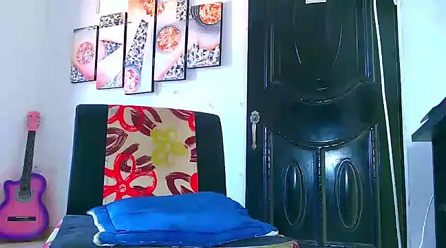 Snapshot of ADAM_HOT chatting on 6, 2, 2025 ADAM HOT online show from 6, 2, 2025