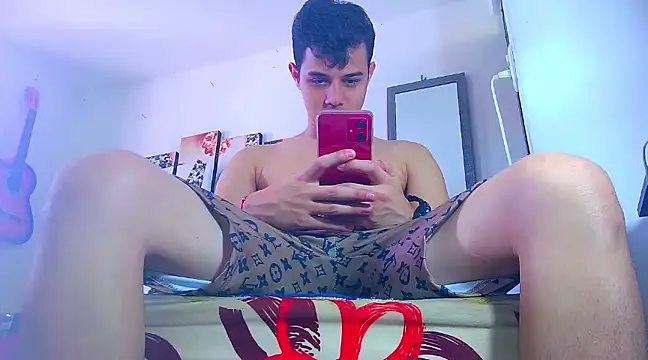 Snapshot of ADAM_HOT chatting on 9, 2, 2025 ADAM HOT online show from 9, 2, 2025