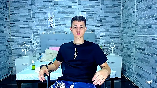Snapshot of ADAM_HOT chatting on 10, 9, 2025 ADAM HOT online show from 10, 9, 2025