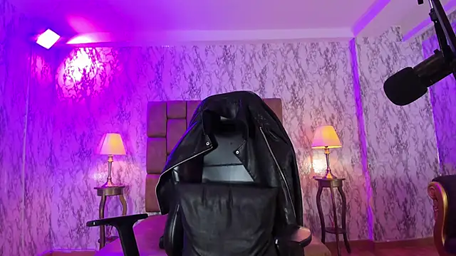 Snapshot of Camila_Chainn chatting on 27, 2, 2025 Camila Chainn online show from 27, 2, 2025