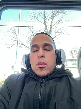 Snapshot of Maybe2Morrow chatting on 3, 3, 2025 Maybe2Morrow online show from 3, 3, 2025