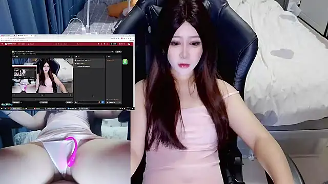 Snapshot of Angelababy001 chatting on 7, 12, 2024 Angelababy001 online show from 7, 12, 2024