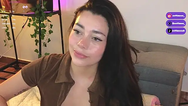 Snapshot of Soffimoon_ chatting on 10, 3, 2025 Soffimoon  online show from 10, 3, 2025