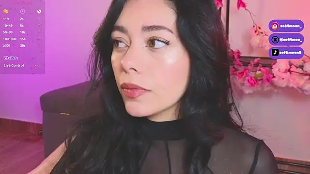 Snapshot of Soffimoon_ chatting on 11, 9, 2025 Soffimoon  online show from 11, 9, 2025