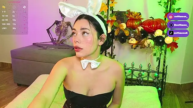 Snapshot of Soffimoon_ chatting on 15, 10, 2025 Soffimoon  online show from 15, 10, 2025