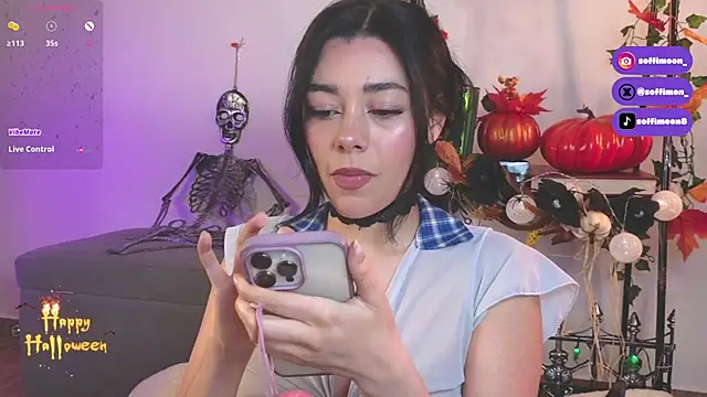 Soffimoon  online show from 31, 10, 2025