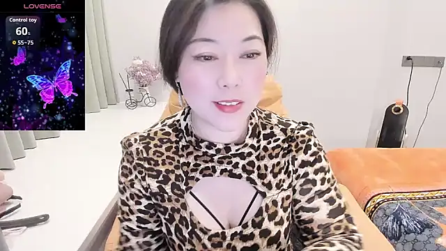 Crystal Wings online show from 9, 1, 2026