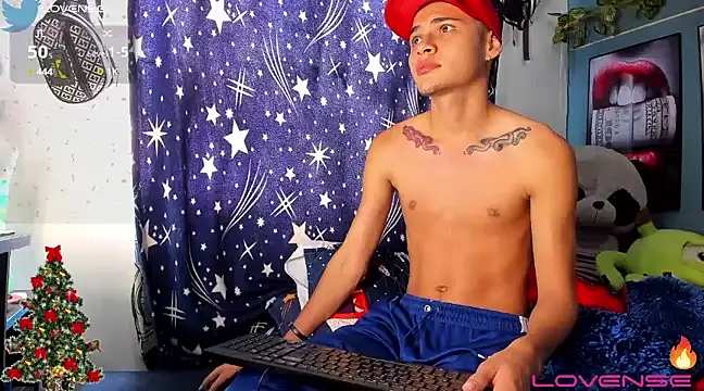 soyander03  online show from 13, 12, 2024