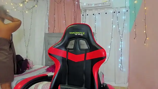 Snapshot of valentina_0_ chatting on 14, 3, 2025 valentina 0 online show from 14, 3, 2025