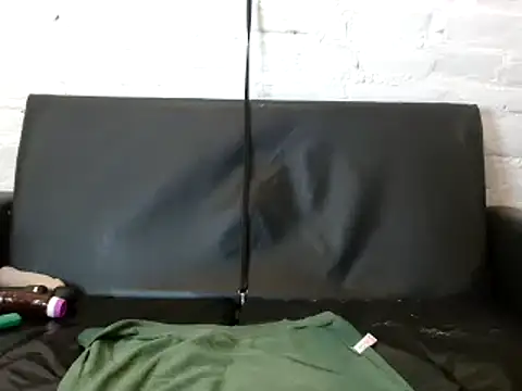 Hot-Assy online show from 15, 3, 2025