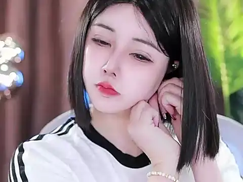 Qiaoqiao  online show from 22, 3, 2025