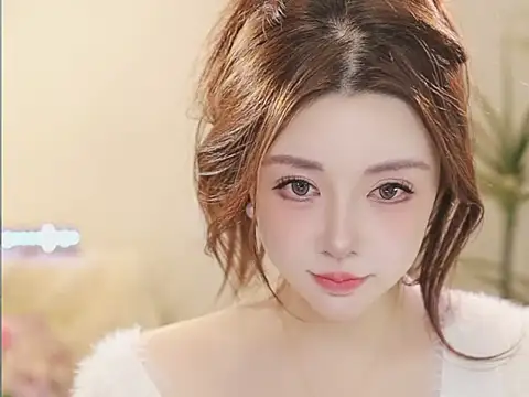 Qiaoqiao  online show from 18, 3, 2026