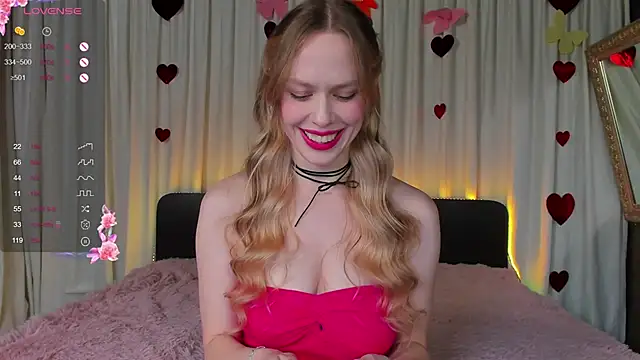 Snapshot of _Sandra_Tender_ chatting on 1, 3, 2025 Sandra Tender online show from 1, 3, 2025